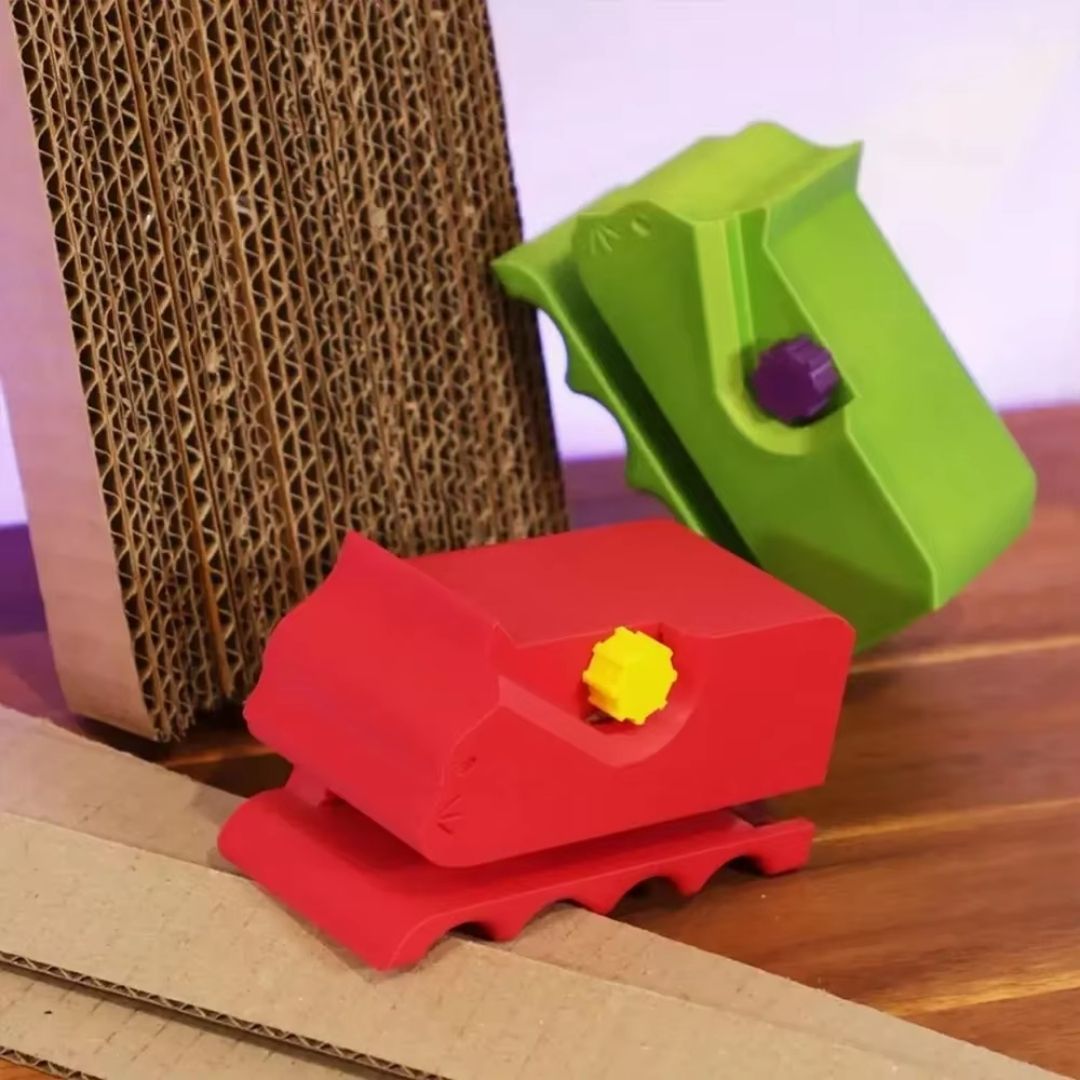 Cardboard Cutter for Cat Scratching Pads